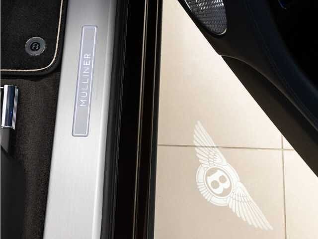 29:Bentley Bentayga EWB Mulliner V8, SUV, Black Velvet, Bach Premium Cars GmbH