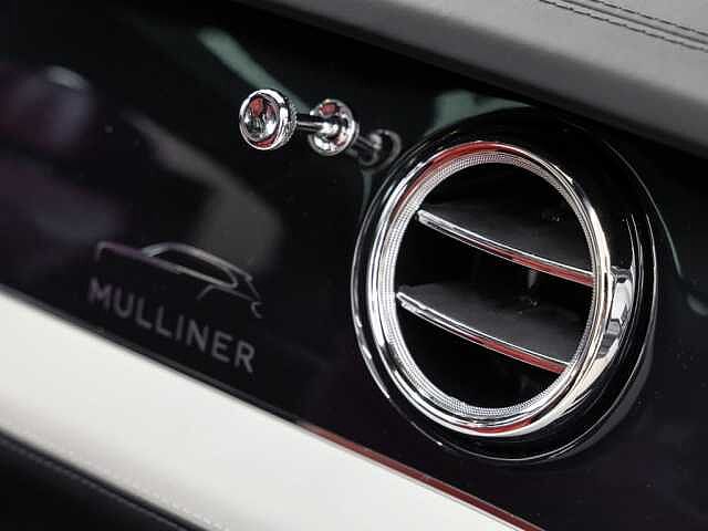 35:Bentley Bentayga EWB Mulliner V8, SUV, Ice over Black Crystal, Bach Premium Cars GmbH