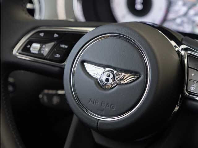 31:Bentley Bentayga EWB Mulliner V8, SUV, Black Velvet, Bach Premium Cars GmbH