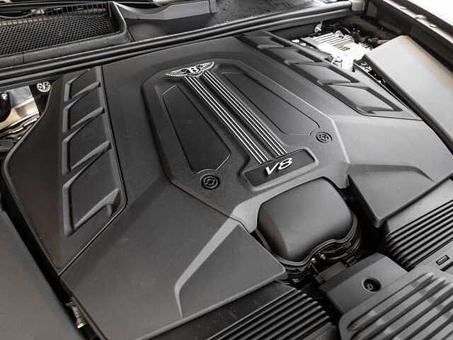 31:Bentley Bentayga EWB Azure V8, SUV, Beluga, Bach Premium Cars GmbH