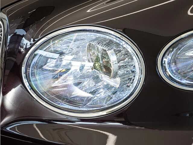 40:Bentley Bentayga EWB Mulliner V8, SUV, Black Velvet, Bach Premium Cars GmbH