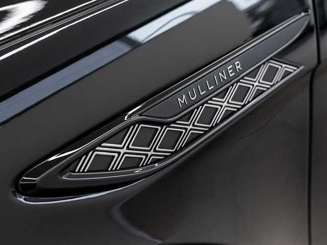 38:Bentley Bentayga EWB Mulliner V8, SUV, Ice over Black Crystal, Bach Premium Cars GmbH