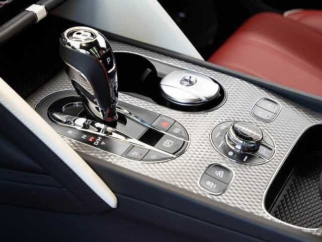 37:Bentley Bentayga EWB Mulliner V8, SUV, Ice over Black Crystal, Bach Premium Cars GmbH