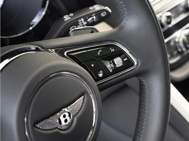 12:Bentley Bentayga EWB Mulliner V8, SUV, Black Velvet, Bach Premium Cars GmbH