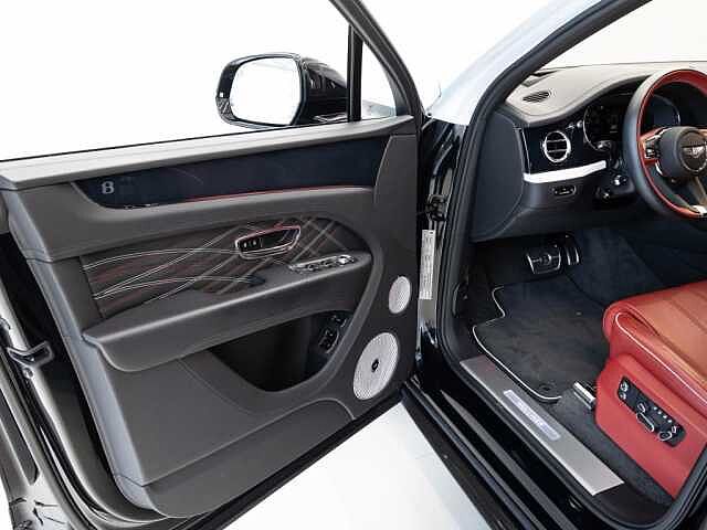 19:Bentley Bentayga EWB Mulliner V8, SUV, Ice over Black Crystal, Bach Premium Cars GmbH