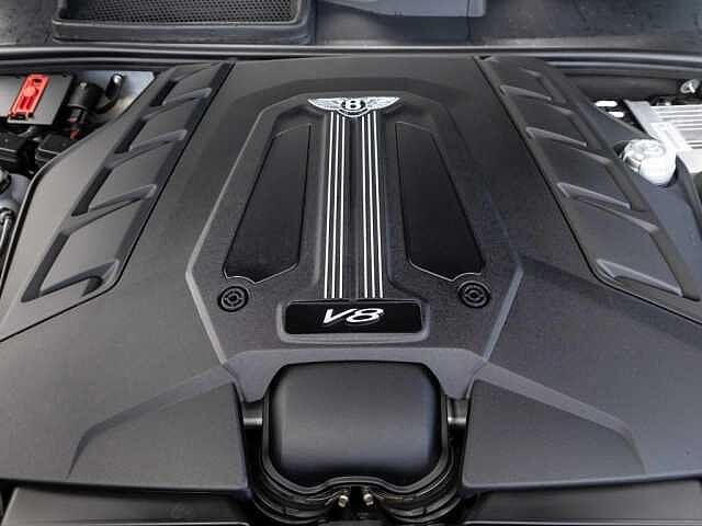 25:Bentley Bentayga EWB Mulliner V8, SUV, Ice over Black Crystal, Bach Premium Cars GmbH