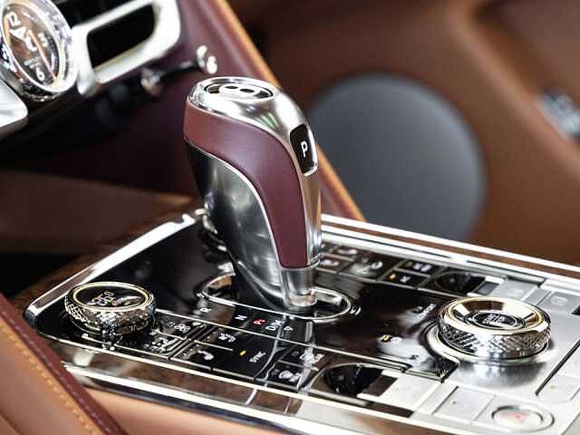 35:Bentley Flying Spur V8 Hybrid, Limousine, Burgundy, Bach Premium Cars GmbH