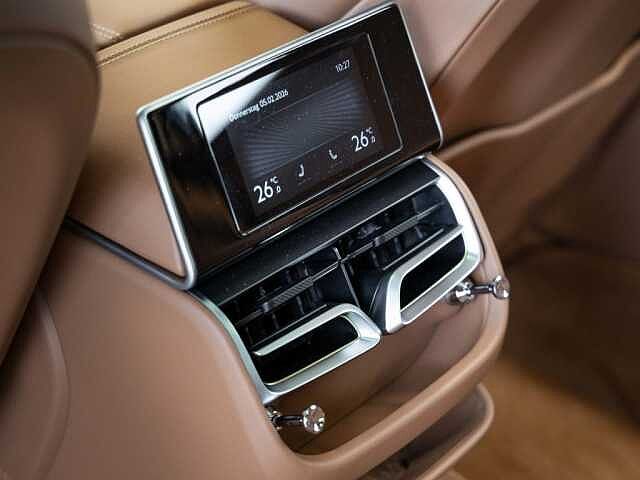 18:Bentley Flying Spur V8 Hybrid, Limousine, Burgundy, Bach Premium Cars GmbH