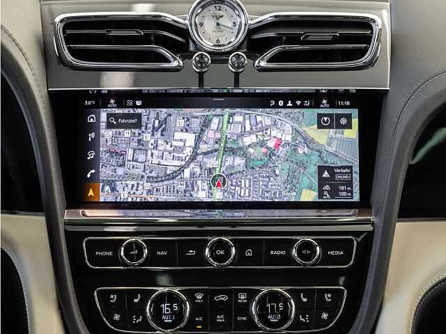 14:Bentley Bentayga EWB Mulliner V8, SUV, Black Velvet, Bach Premium Cars GmbH