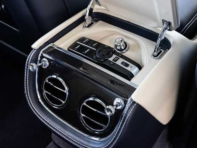 18:Bentley Mulsanne Speed V8, Limousine, Sequin Blue, Bach Premium Cars GmbH
