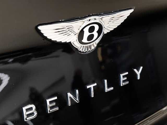 41:Bentley Bentayga EWB Mulliner V8, SUV, Ice over Black Crystal, Bach Premium Cars GmbH