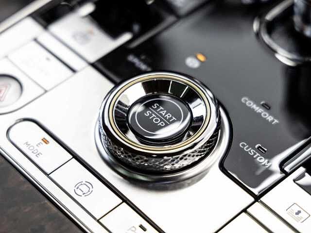 38:Bentley Flying Spur V8 Hybrid, Limousine, Burgundy, Bach Premium Cars GmbH