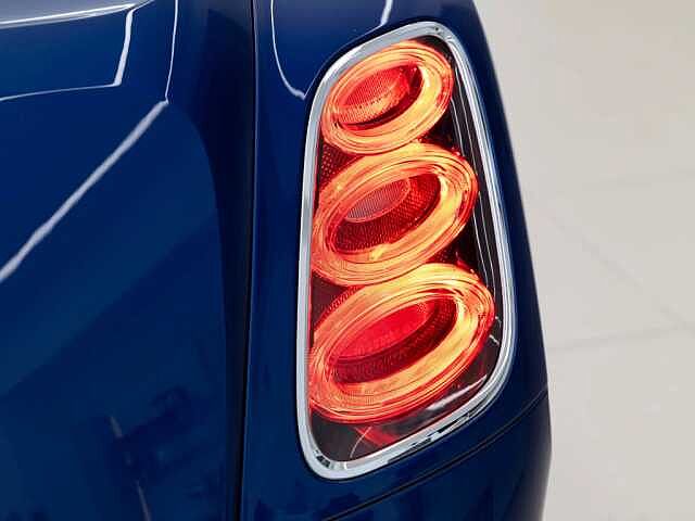 44:Bentley Mulsanne Speed V8, Limousine, Sequin Blue, Bach Premium Cars GmbH