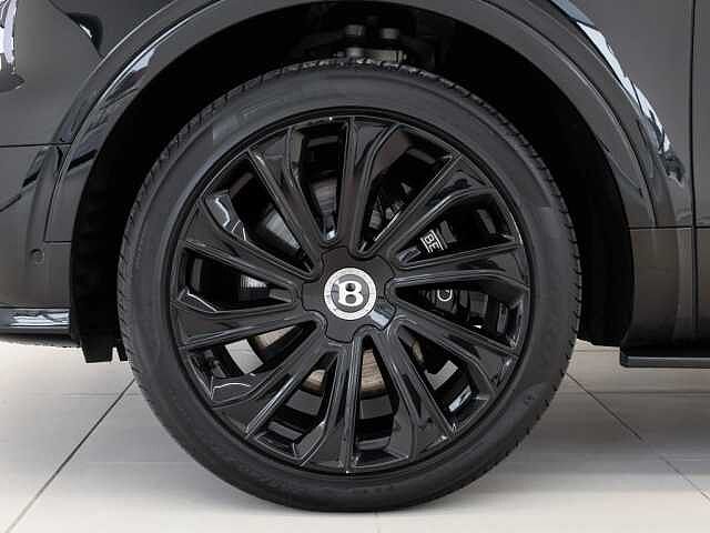 5:Bentley Bentayga EWB Mulliner V8, SUV, Ice over Black Crystal, Bach Premium Cars GmbH