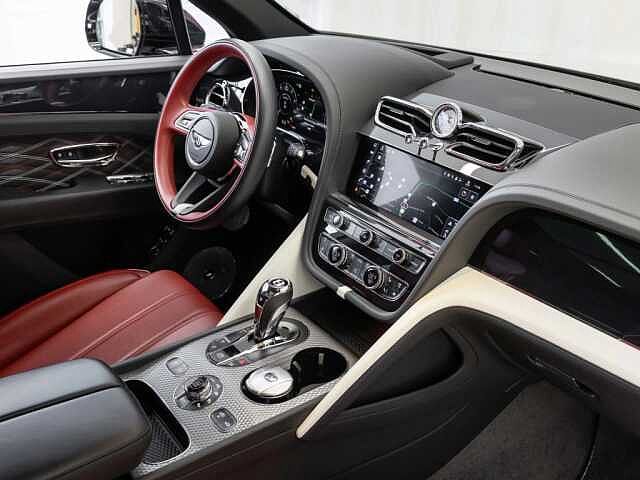 1:Bentley Bentayga EWB Mulliner V8, SUV, Ice over Black Crystal, Bach Premium Cars GmbH