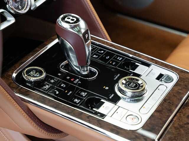 29:Bentley Flying Spur V8 Hybrid, Limousine, Burgundy, Bach Premium Cars GmbH
