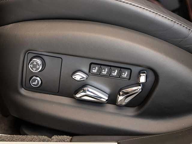 22:Bentley Flying Spur Azure V8, Limousine, British Racing Green IV, Bach Premium Cars GmbH