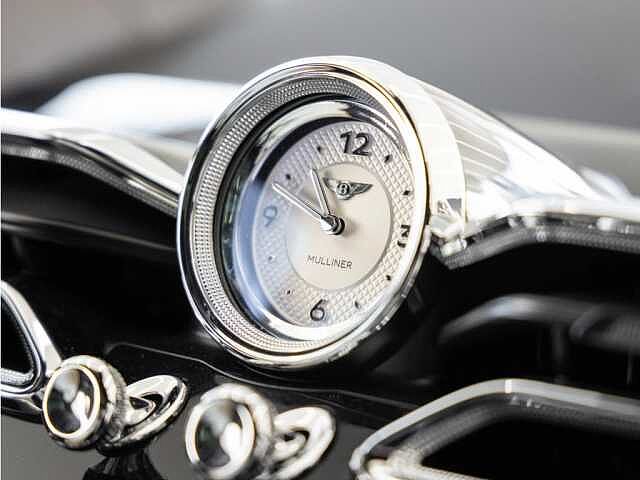 15:Bentley Bentayga EWB Mulliner V8, SUV, Cricketball, Bach Premium Cars GmbH