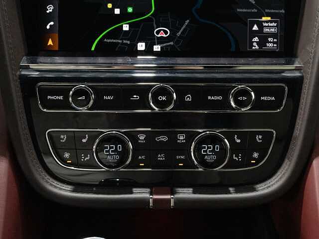 20:Bentley Bentayga EWB Mulliner V8, SUV, Cricketball, Bach Premium Cars GmbH