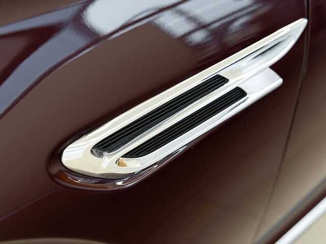 46:Bentley Flying Spur V8 Hybrid, Limousine, Burgundy, Bach Premium Cars GmbH