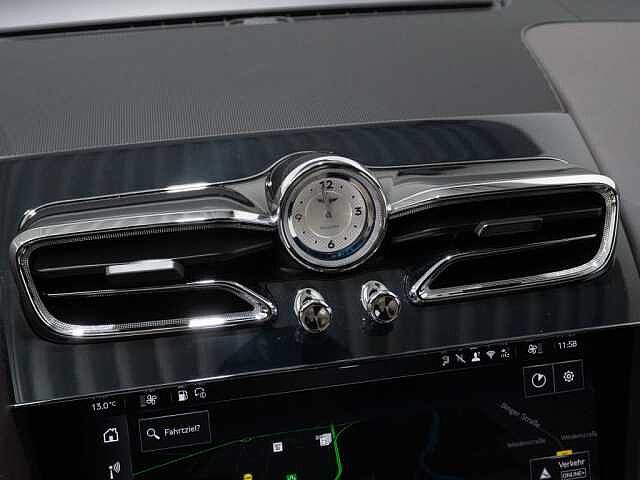 21:Bentley Bentayga EWB Mulliner V8, SUV, Cricketball, Bach Premium Cars GmbH