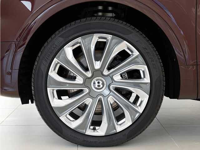 5:Bentley Bentayga EWB Mulliner V8, SUV, Cricketball, Bach Premium Cars GmbH