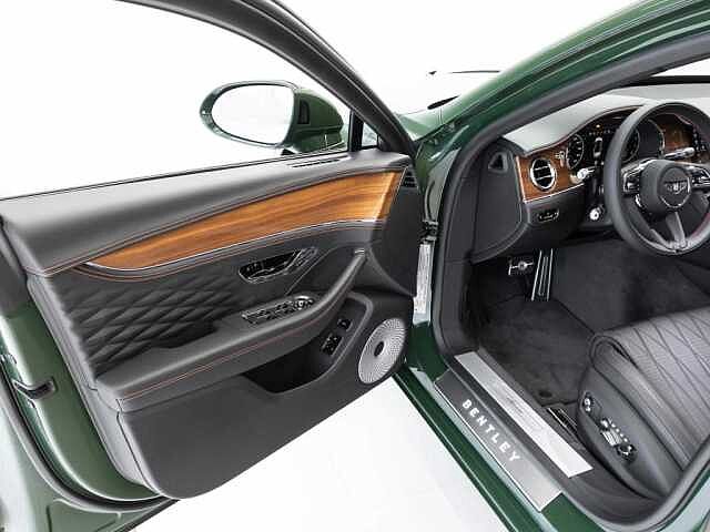 19:Bentley Flying Spur Azure V8, Limousine, British Racing Green IV, Bach Premium Cars GmbH