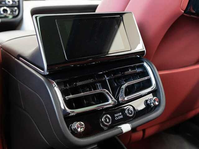 29:Bentley Bentayga EWB Mulliner V8, SUV, Ice over Black Crystal, Bach Premium Cars GmbH