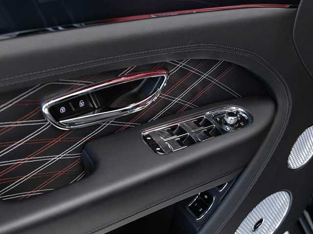 20:Bentley Bentayga EWB Mulliner V8, SUV, Ice over Black Crystal, Bach Premium Cars GmbH