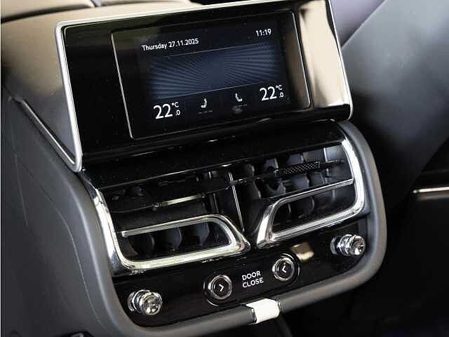 17:Bentley Bentayga EWB Mulliner V8, SUV, Black Velvet, Bach Premium Cars GmbH